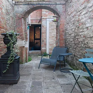 Casa Lorenzo_venisejetaime Apartment Venice